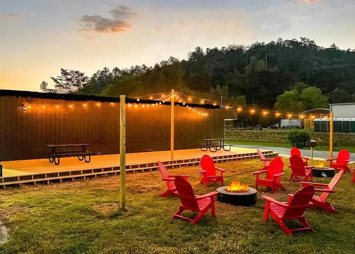 Wildflower Room At The Trailblazer Unit 14