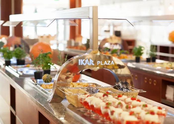 Ikar Plaza