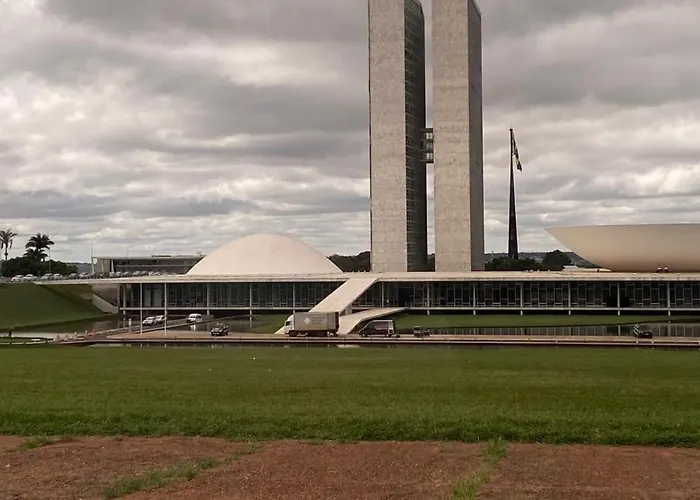 Apart Hotel Garvey - Ciany Monteiro Brasília
