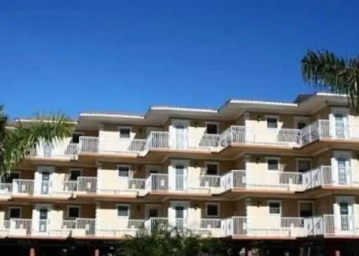 Beso Del Sol Resort Dunedin