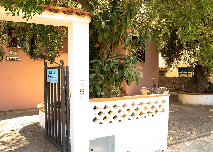 Jolly Residence
