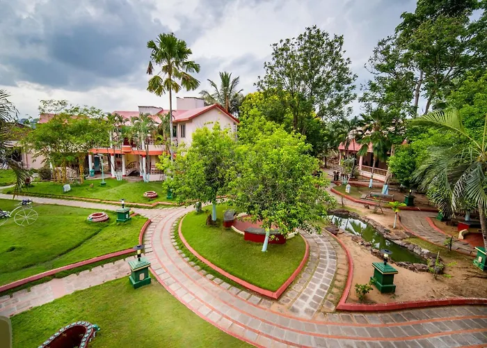 Hotel Sadhabishegam