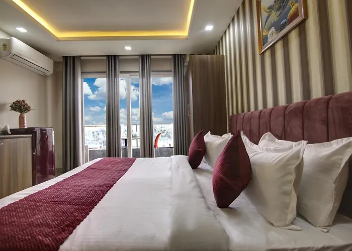 Limewood Stay Silver Studio Near Golf Course Road