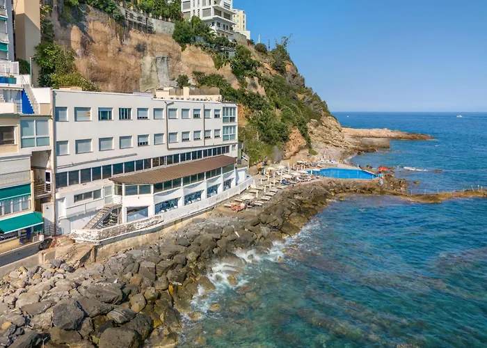 Hotel La Perla Del Capo Ospedaletti