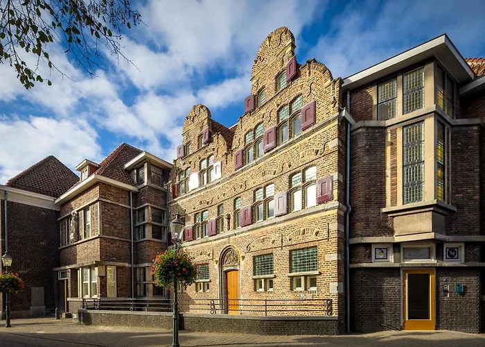 Stadsherberg Ald Weishoes - Hostel Venlo