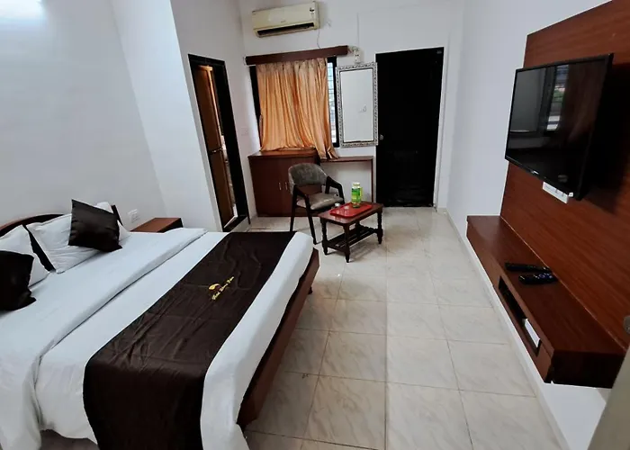 Hotel Dhruv Palace