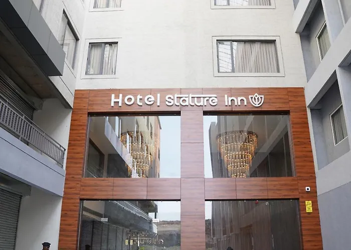 Hotel Stature Inn