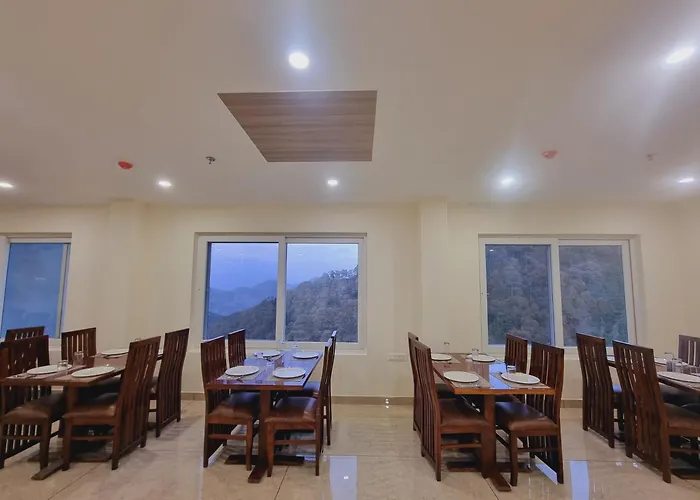 Hotel Pines And Peeks By Tws Hotels