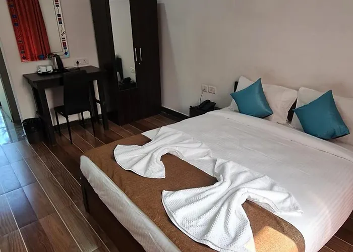 Hotel Bellagio Baga Llp