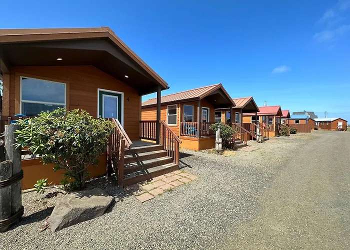 Westport Inn Cabins