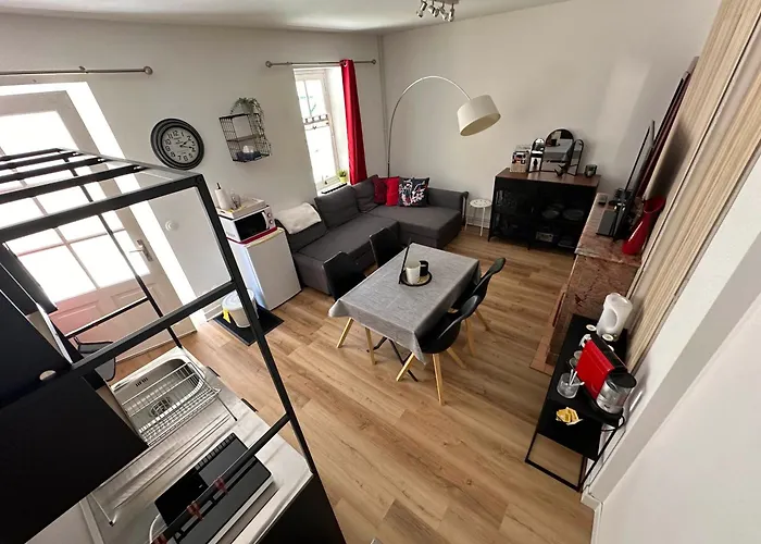2 chambres, 4 a 6 voyageurs en centre ville, à 5 mins du zoo