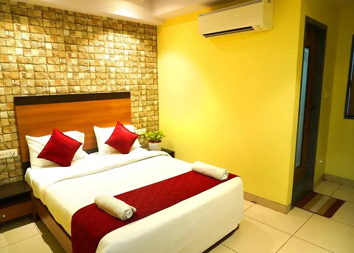 Sri Brundavan Grand Inn