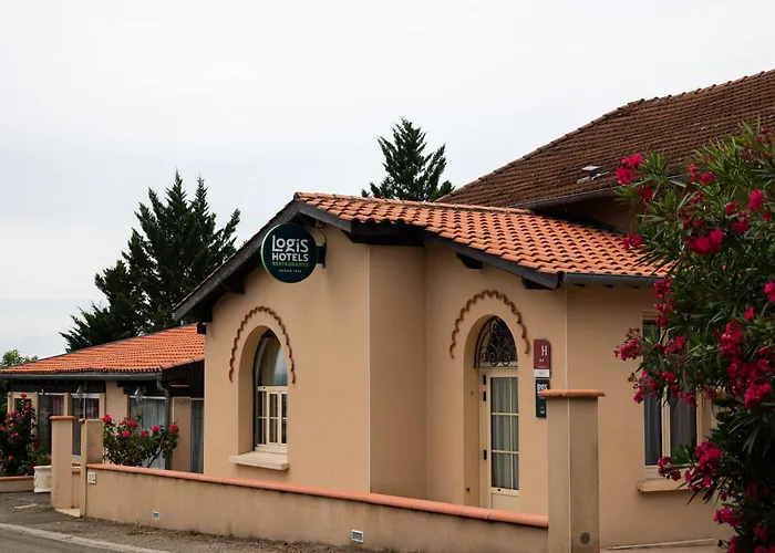 Hotel Logis des Crêtes de Pignols à Moissac