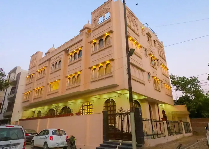 The Taj Vista Agra -Walking Distance To Taj Mahal