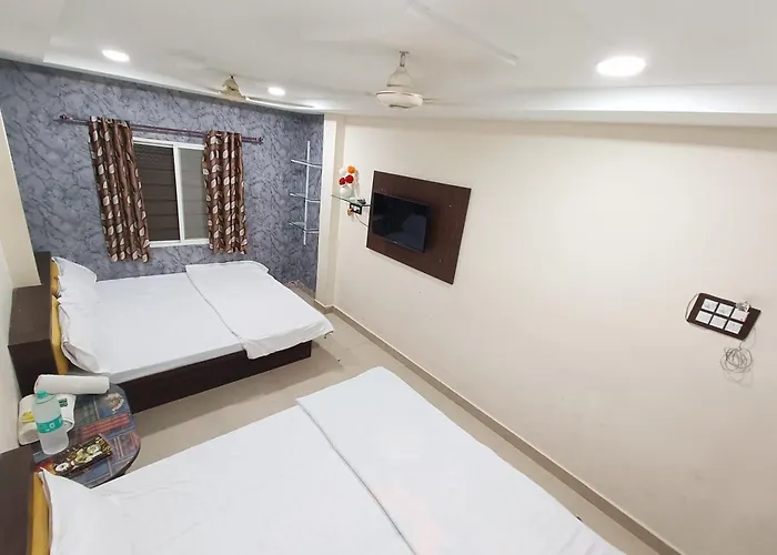 Hotel Shipra Suites