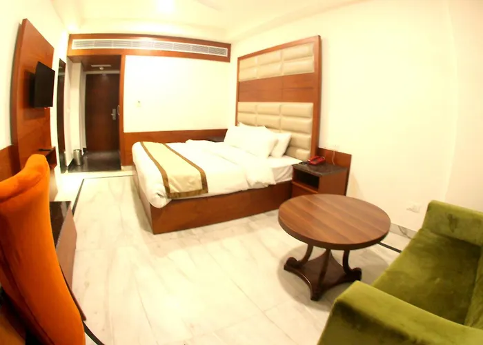 Hotel Ambica Katra