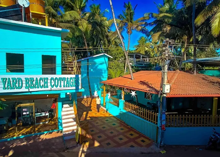 36 Yard Beach Cottages