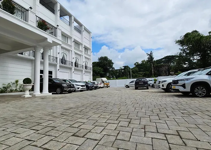 Prosland Hotel