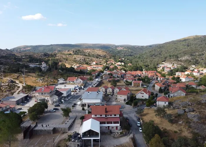 Alojamento Local - Miradouro Do Castelo Castro Laboreiro