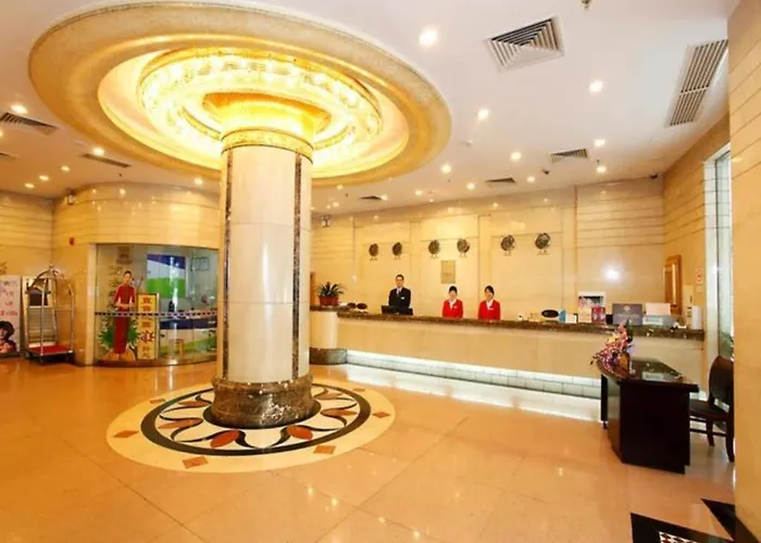 New World Hotel