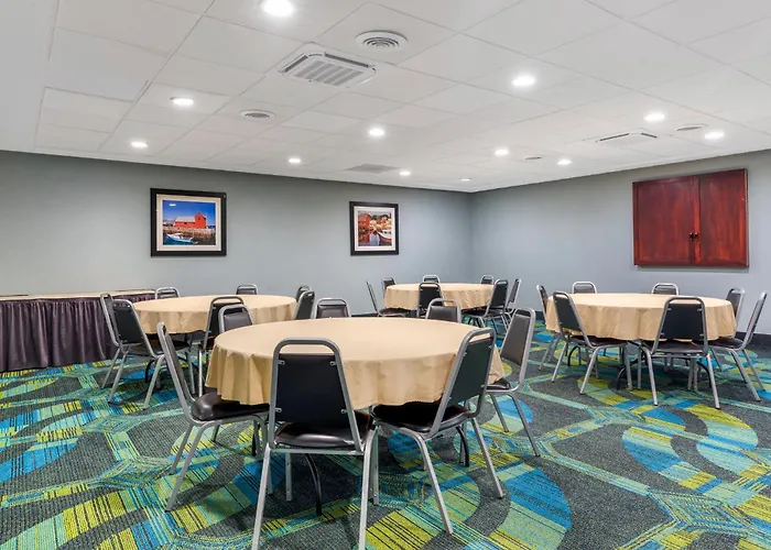 Best Western Plus North Shore Hotel Danvers