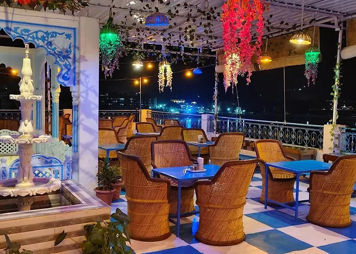 Hotel Bharatpur Palace