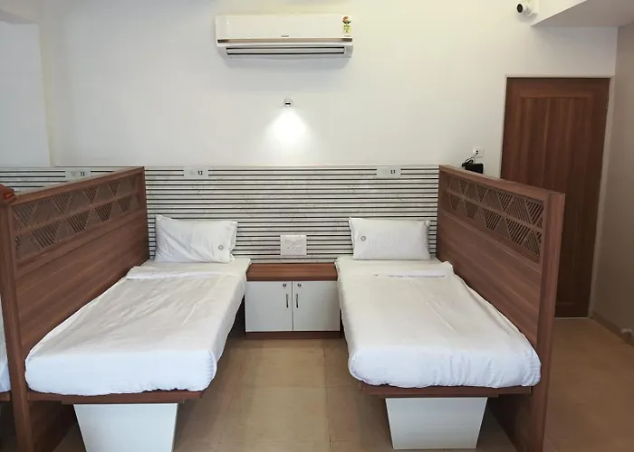 Hotel Veesons Executive
