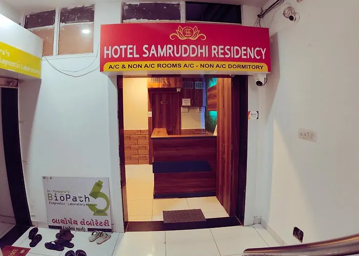 Hotel Samruddhi Residency