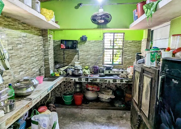Sundarban Tulip Homestay, Pakhiralay, Wb