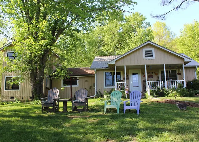 Henson Cove Place Bed And Breakfast W/Cabin