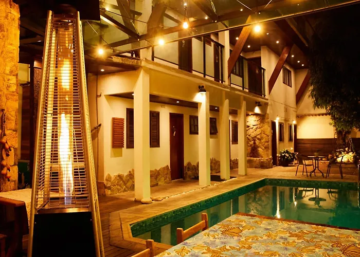 Rogai Hotel Pousada