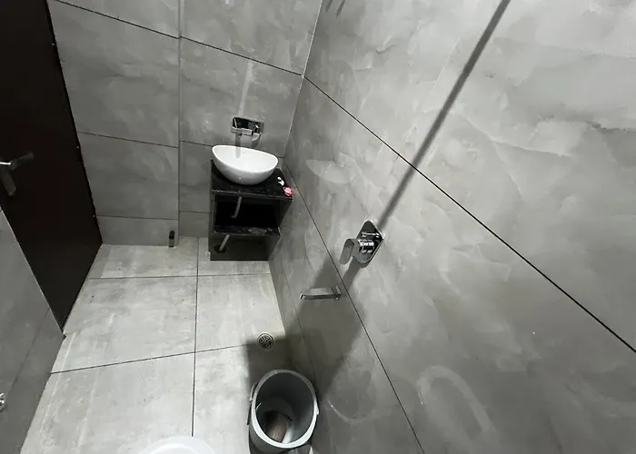 Hotel Ajl