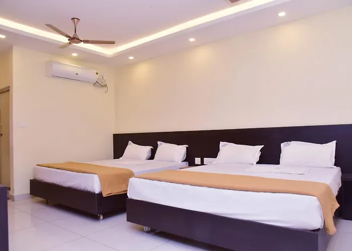 Hotel Devis Velankanni