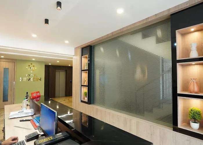 Hotel Hive Inn - Kozhikode