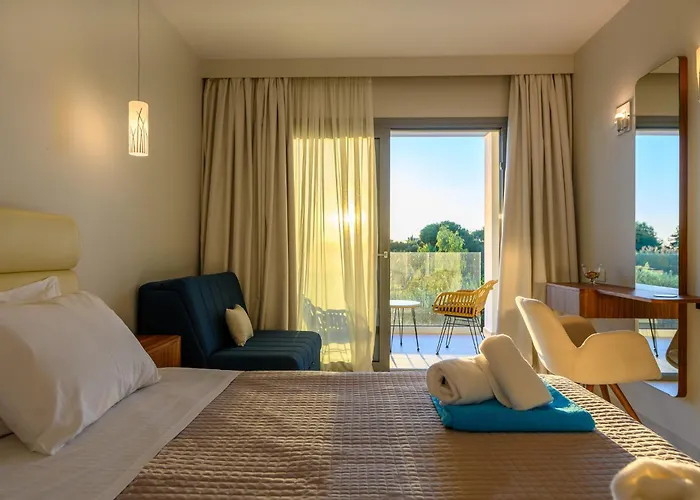 Alonaki Resort