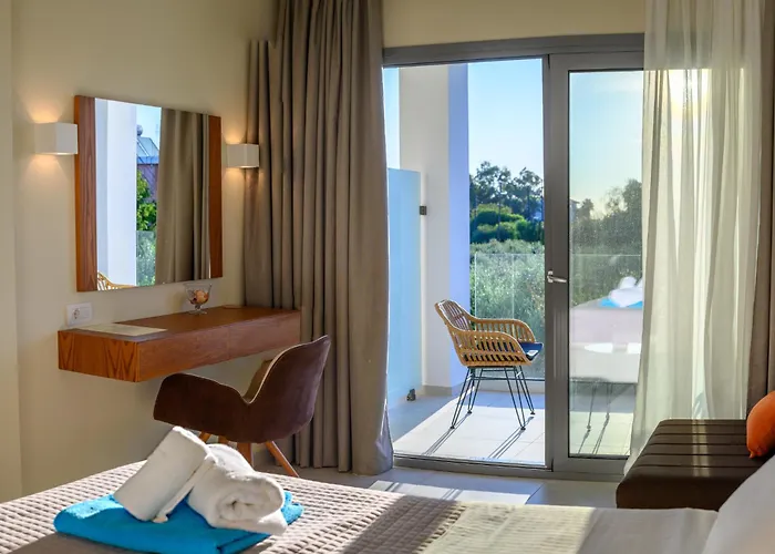 Alonaki Resort