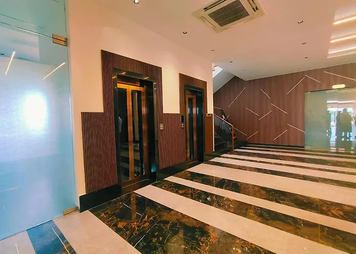 Hotel Akshay Palace Ahmednagar