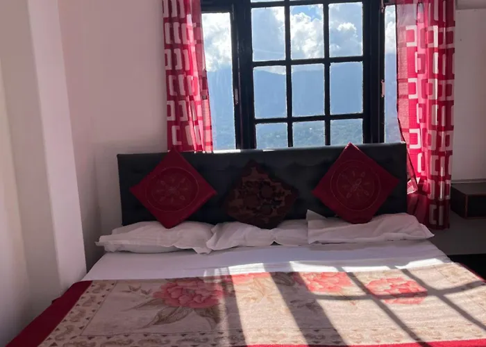 The Oasis Holiday Home & Restaurant