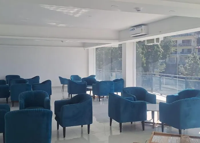 Namami Chail Resort & Spa