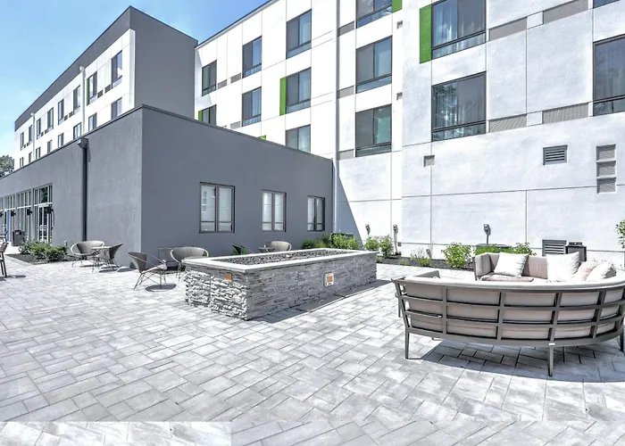 Courtyard By Marriott Deptford