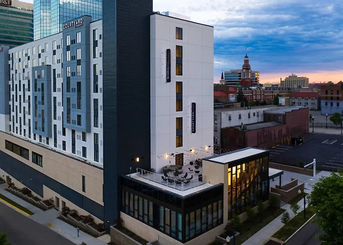 Courtyard By Marriott Knoxville Downtown
