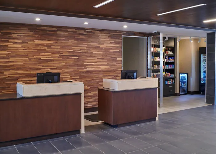 Courtyard By Marriott Jackson Hotel