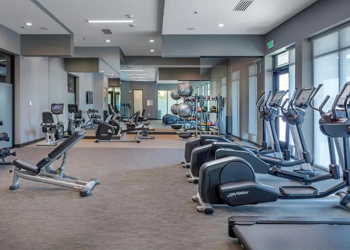 Courtyard By Marriott Conway