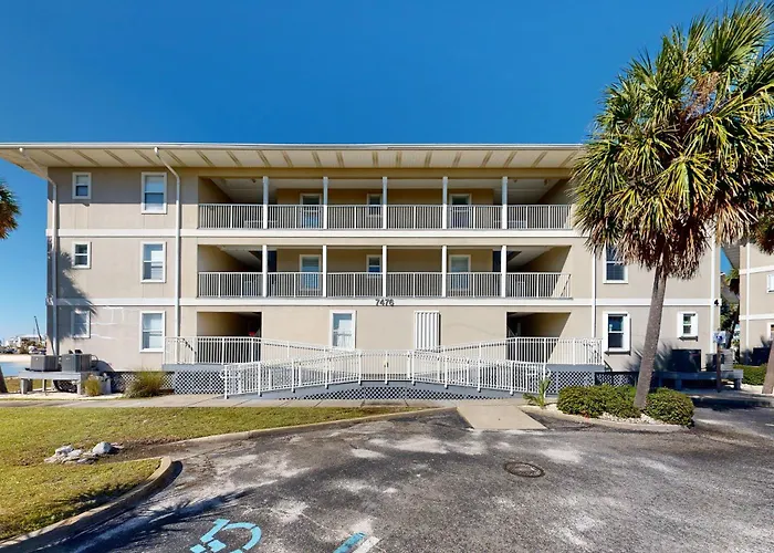 Sunset Harbour Villas 4-423