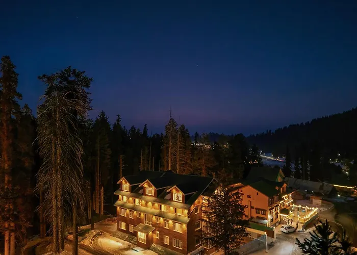 Hotel Pine Spring Gulmarg