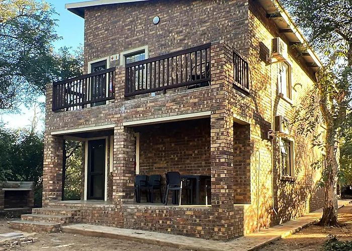 Melamar Estate