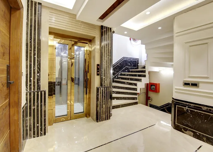 The Vanson Pride, Delhi Central Stay