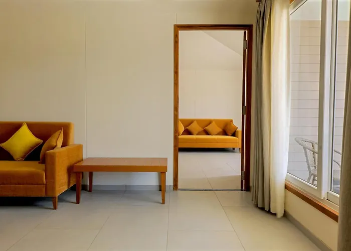 The Gold Beach Annexe