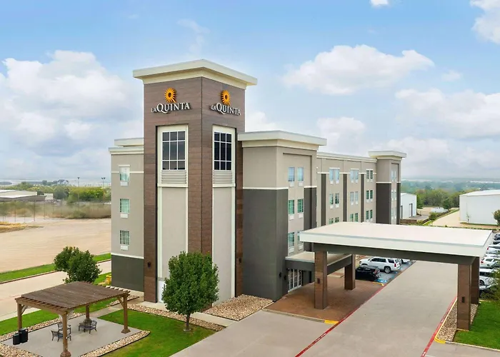 La Quinta By Wyndham Denton - University Drive