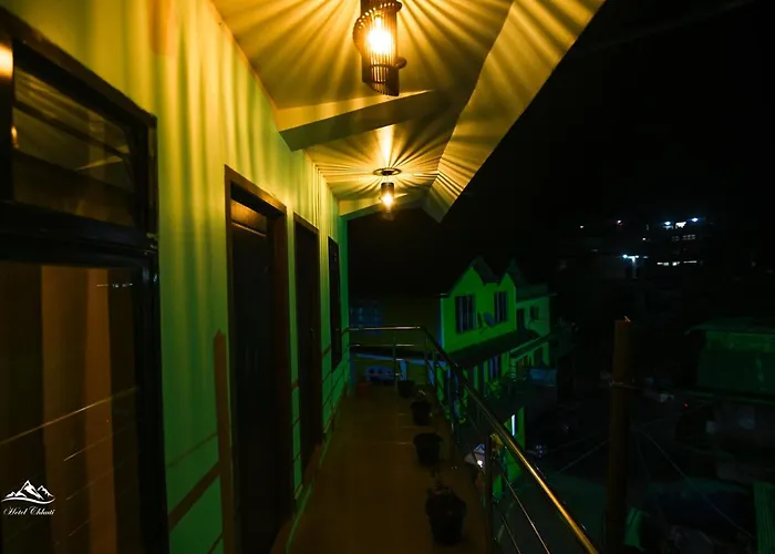 Hotel Chhuti Lava